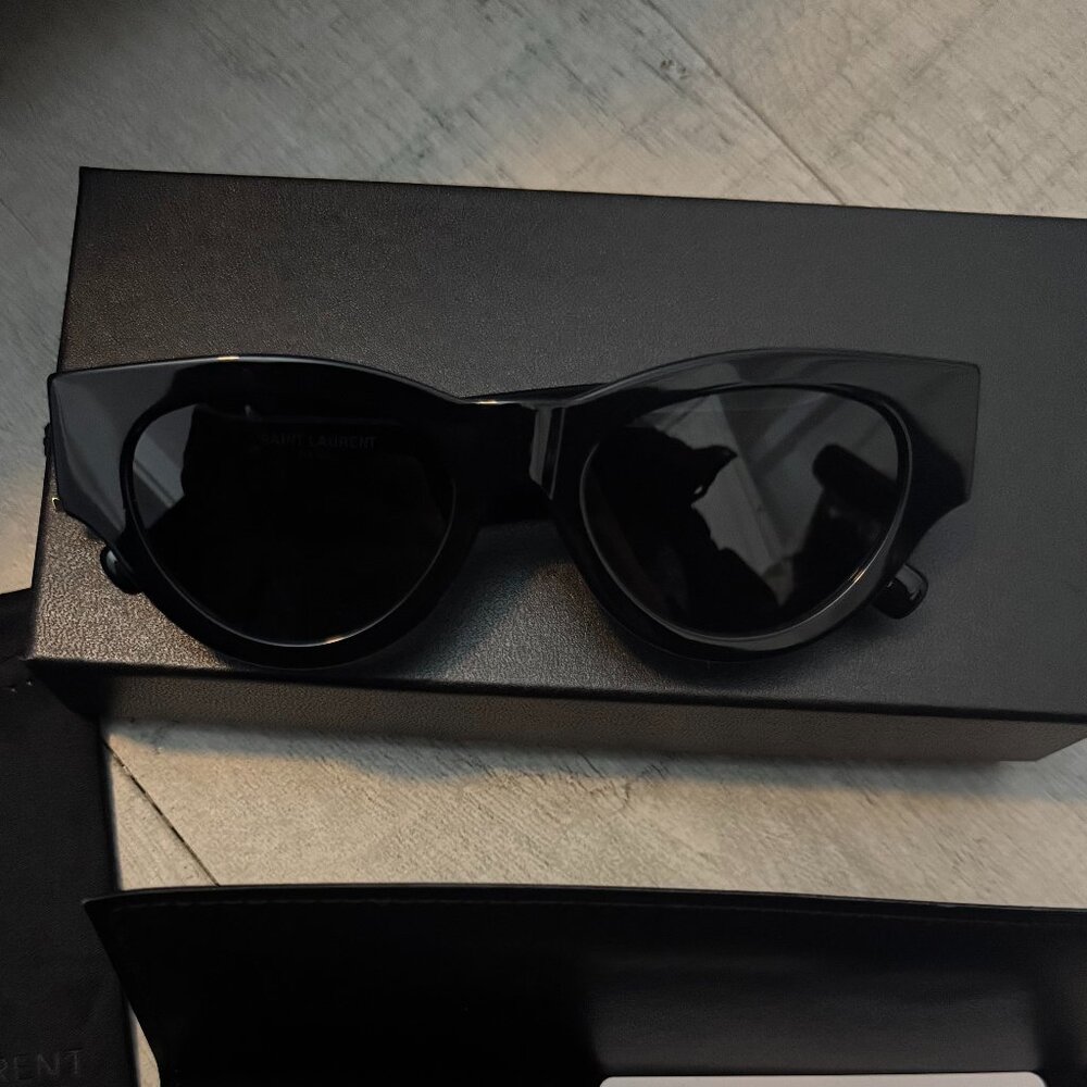 Saint Laurent Black Cat Eye Sunglasses Gold YSL Logo Trendy It Girl